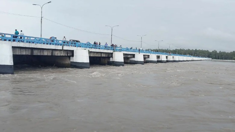 বিপৎসীমার কাছাকাছি তিস্তা, উত্তরাঞ্চলে বন্যা সতর্কতা