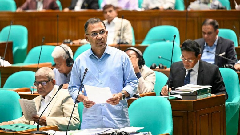 এমপ্লয়মেন্ট এক্সচেঞ্জ সেন্টার গড়ে তোলা হবে, শ্রমবাজার সম্প্র