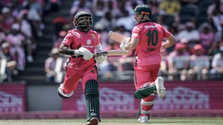 বাভুমা ও মিলারের জোড়া সেঞ্চুরি, অস্ট্রেলিয়াকে হারিয়ে দক্ষ